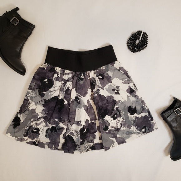 Express Dresses & Skirts - Express Design Studio Skirt